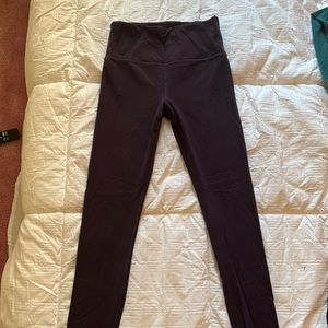 Size small athleta ultra high rise elevation tight leggings purple